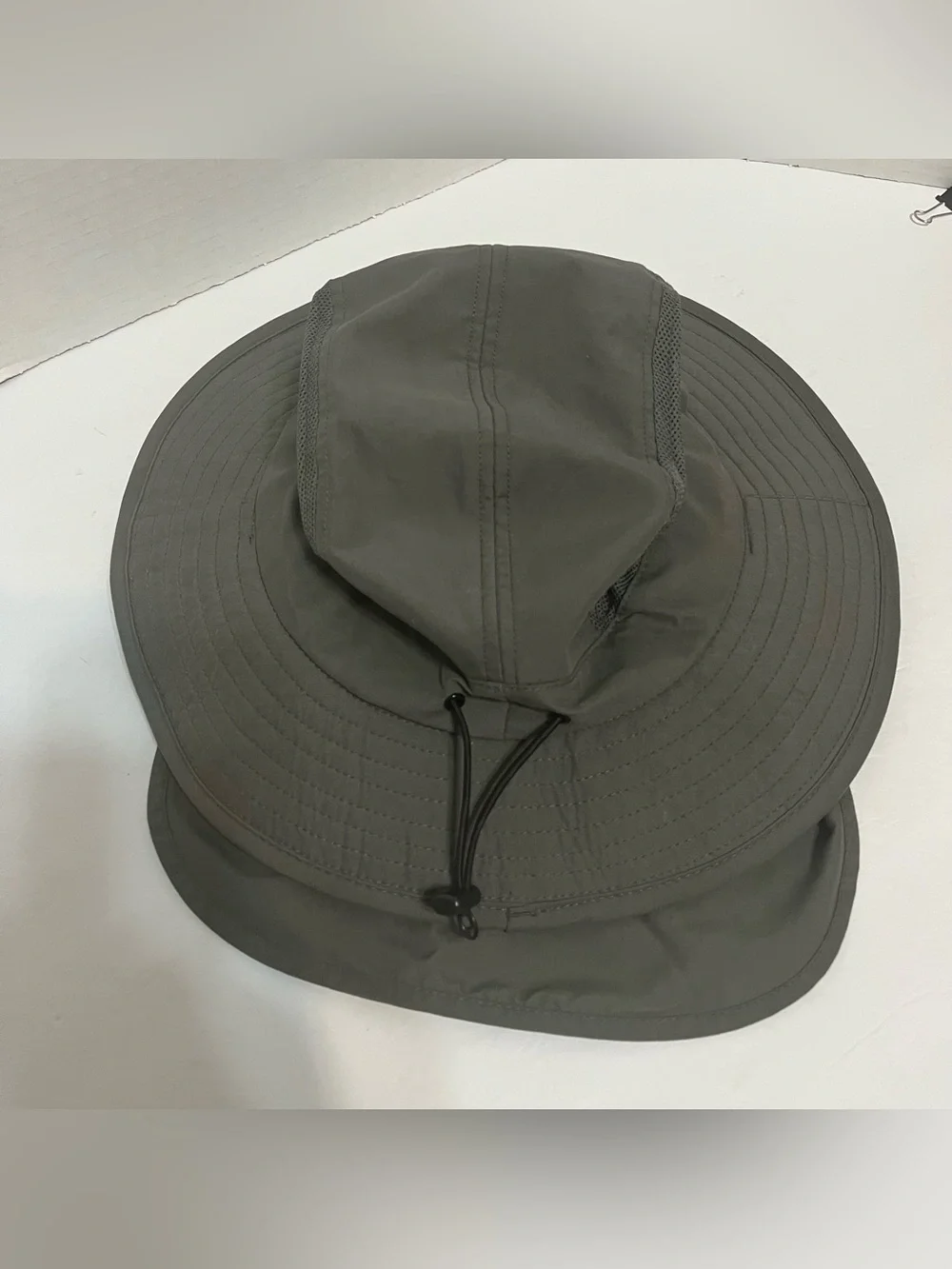 Wide-Brim Outdoor Sun Hat in Olive Green backflap fishing hiking cap